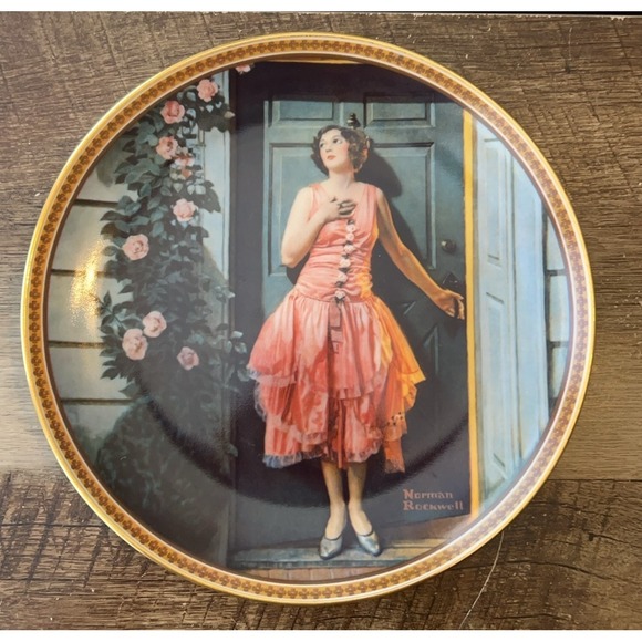 Norman Rockwell Other - Norman Rockwell "Standing In The Doorway" Collector Plate Porcelain Gold-colored